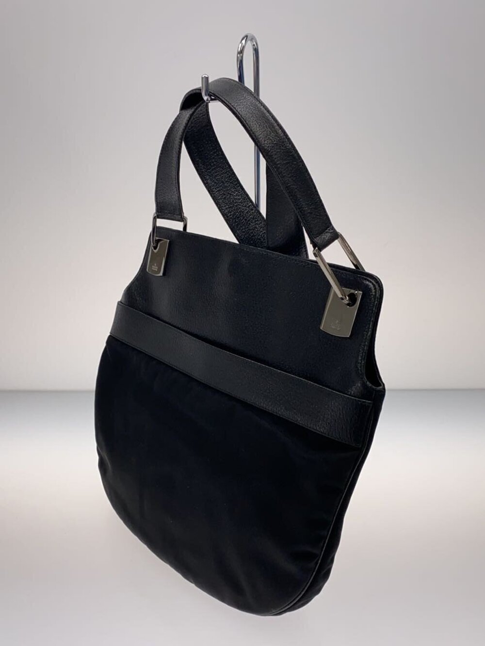 Gucci Black Shoulder leather grained lower body Bag Leather Black